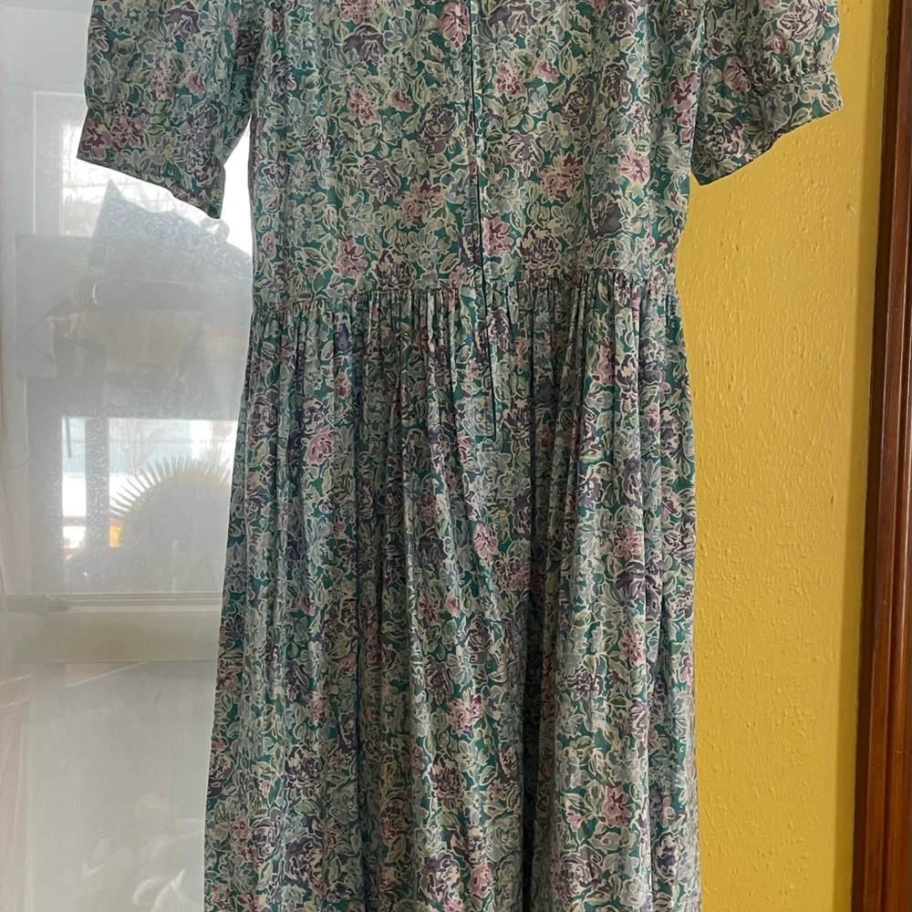 SOLD-Vintage 80s Laura Ashley Cotton Floral Dress - Picture 5 of 5